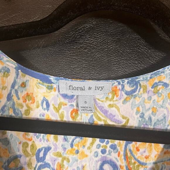 Floral & Ivy‎ Floral Tank Top Size Small - Picture 7 of 9